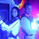 קופון למשחקי קרבות בלייזר סיטי, סינמה סיטי גלילות 2 קרבות לייזר עם אקדחים, אפודים ואווירה מחשמלת, ב-70 ₪ בלבד לאדם. שעות פעילות נוחות במיוח