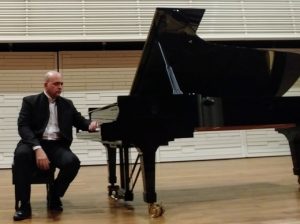 הפסנתרן הווירטואוז רן צמח ברסיטל רומנטי, סוחף ווירטואוזי כרטיסים