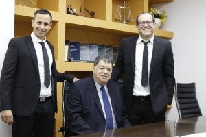 עוד יוסי לבנה במרכז צילום אלירן שמואל