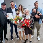 ענקת אות "יקיר רובע נווה שאנן" לשמעון סבג מייסד ומנכ"ל עמותת "יד עזר לחבר" בחיפה